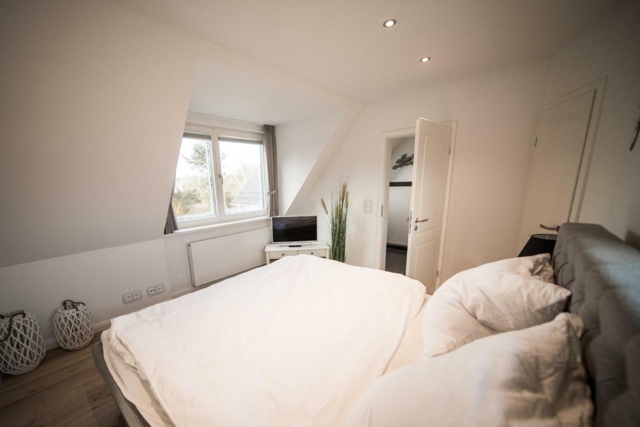 Haus Sonnenterrasse Apartment Westerland Exterior photo